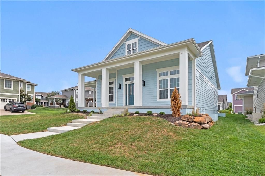 1021 SW Redbuck Circle — photo 4
