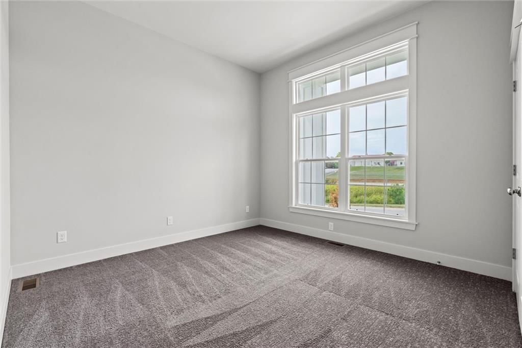 1021 SW Redbuck Circle — photo 33