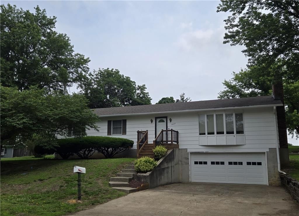 Photo 1 of 43 - 2213 Millwood Drive