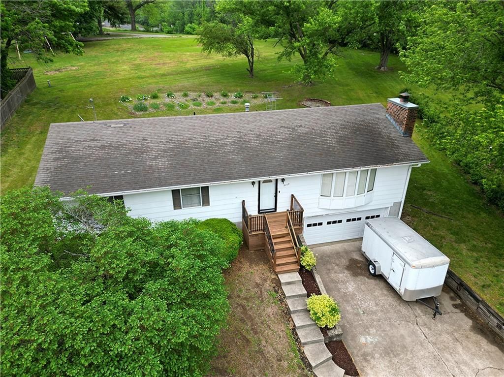 Photo 33 of 43 - 2213 Millwood Drive