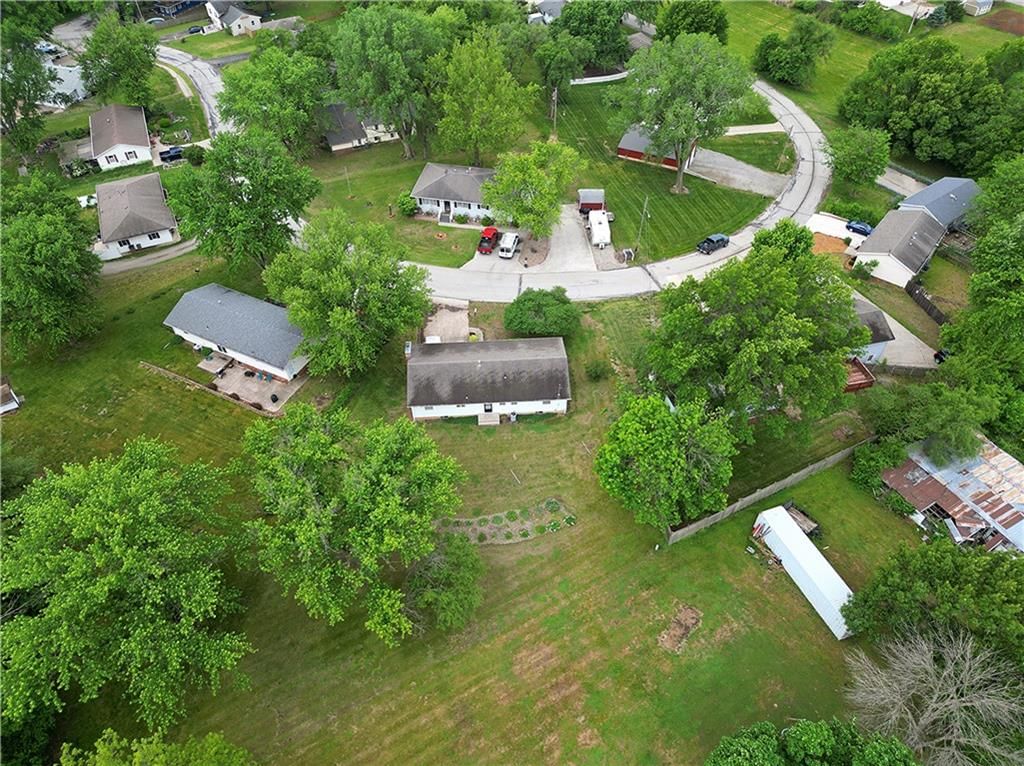 Photo 37 of 43 - 2213 Millwood Drive
