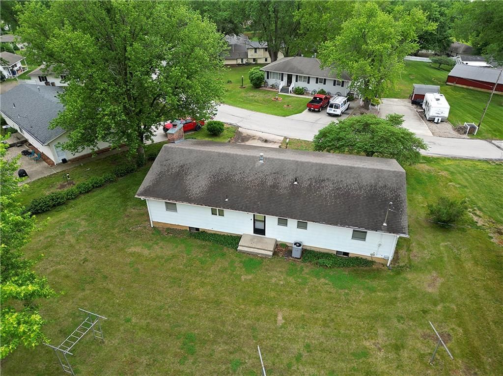 Photo 38 of 43 - 2213 Millwood Drive