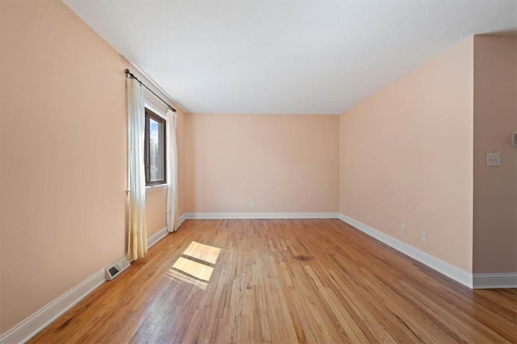 9685 Outlook Street — photo 5