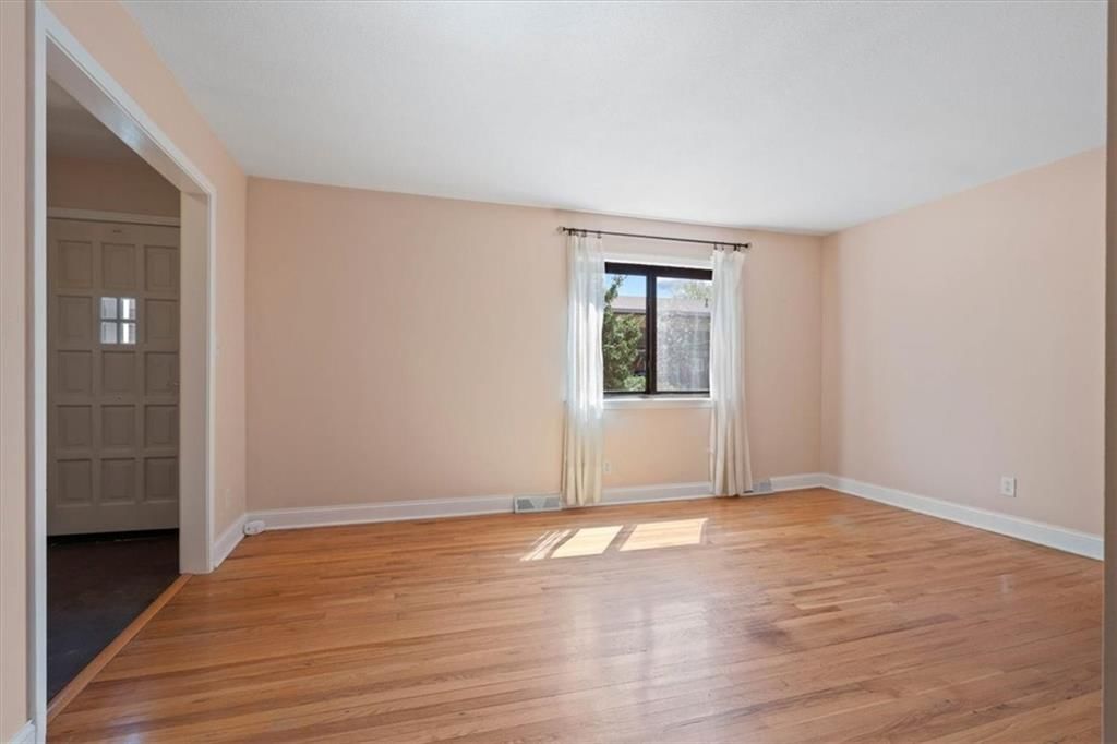 9685 Outlook Street — photo 7