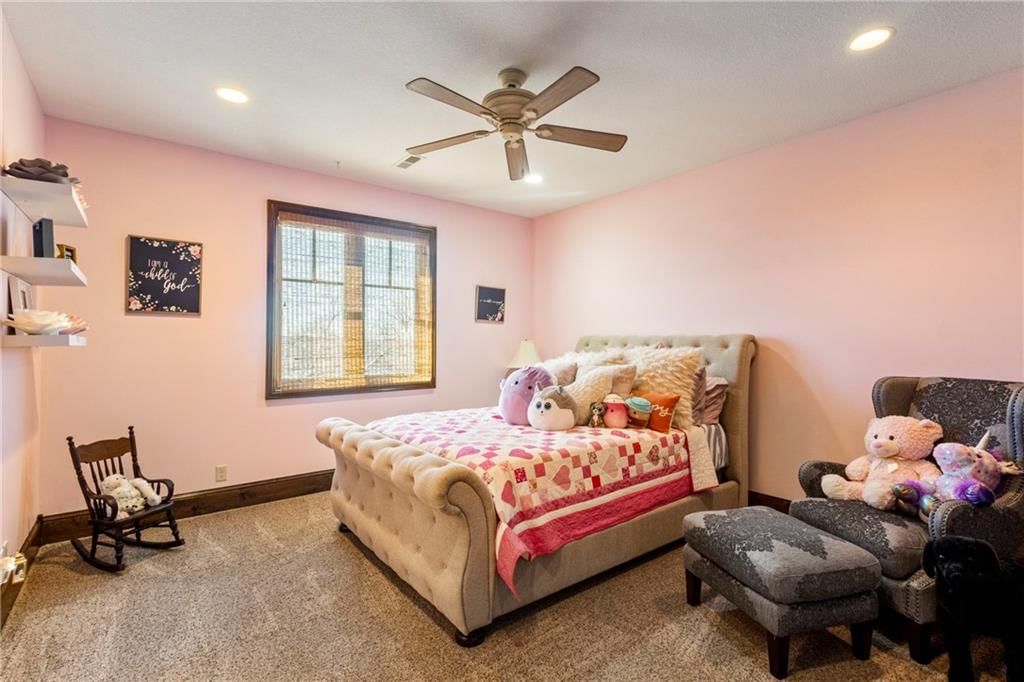 Photo 24 of 50 - 27409 W 108th Street