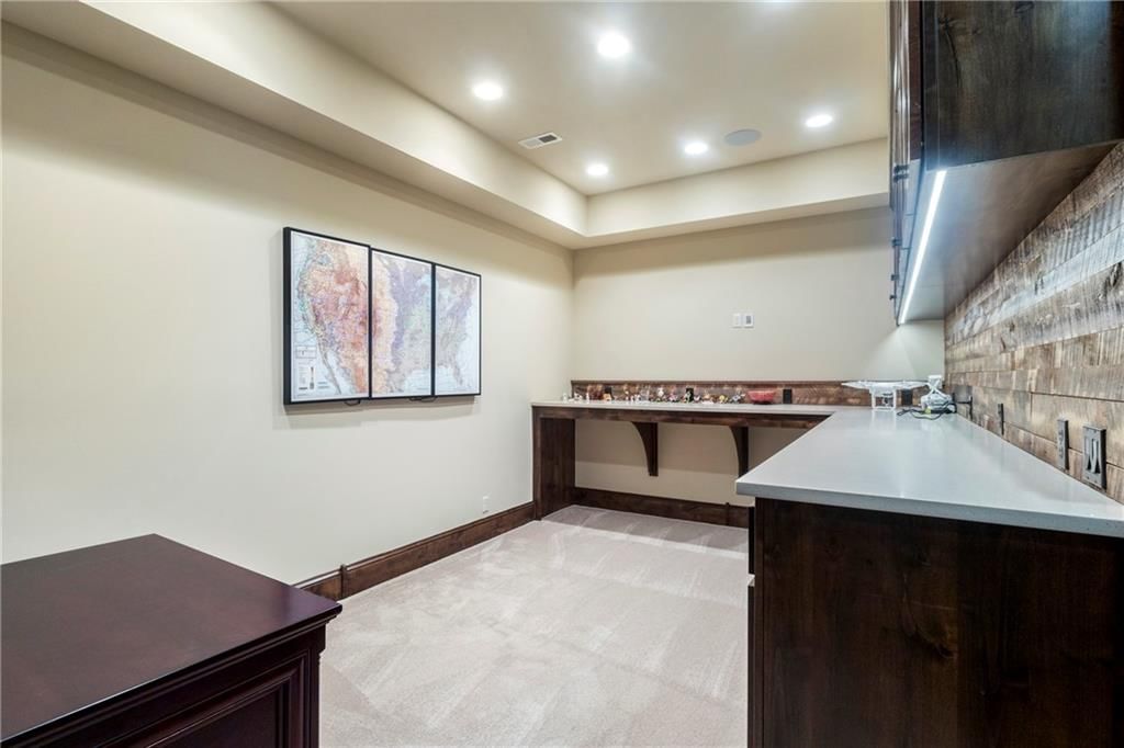 Photo 39 of 50 - 27409 W 108th Street