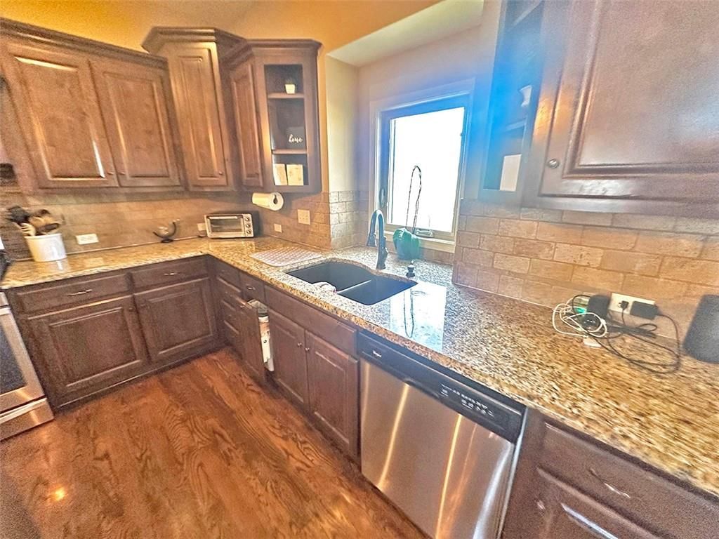 4300 NE 91st Terrace — photo 15