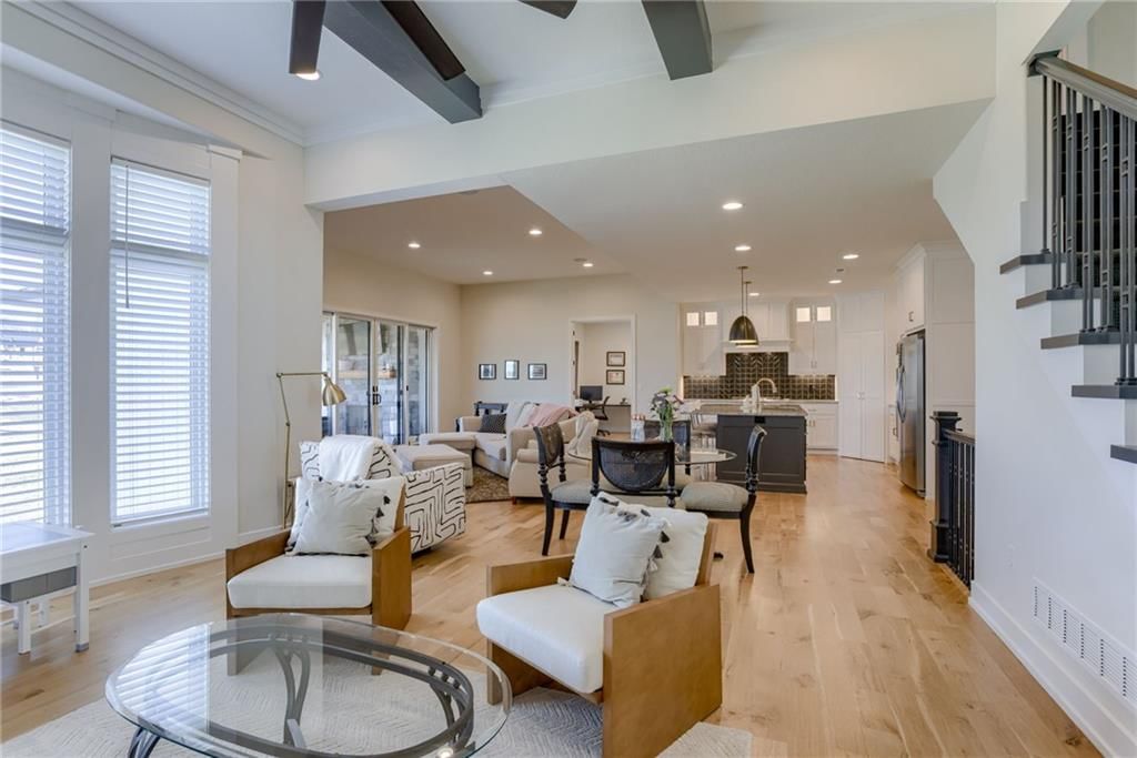 2470 NW Riverview Drive — photo 3