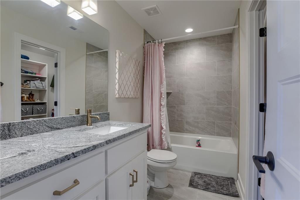 2470 NW Riverview Drive — photo 18