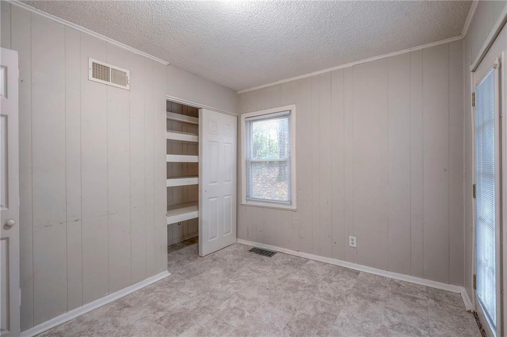 4830 N Wabash Avenue — photo 16