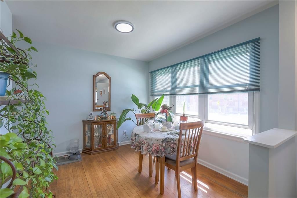 5302 N Woodland Avenue — photo 5