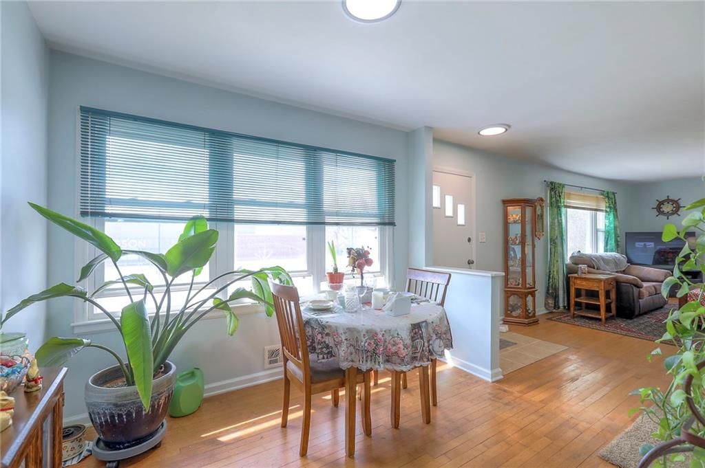 5302 N Woodland Avenue — photo 7