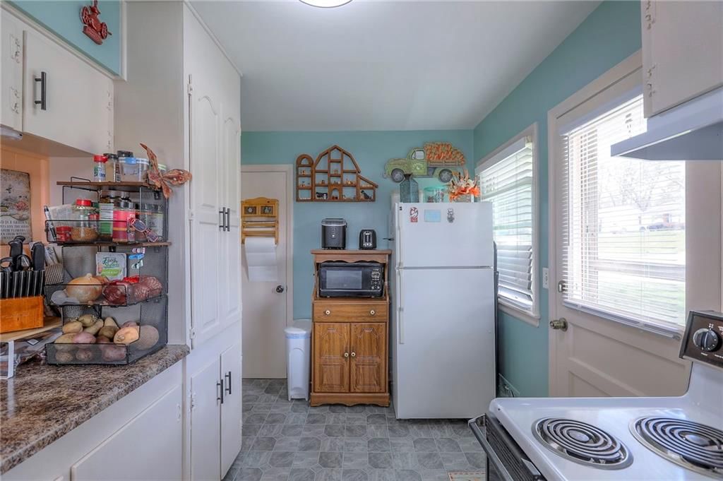 5302 N Woodland Avenue — photo 25