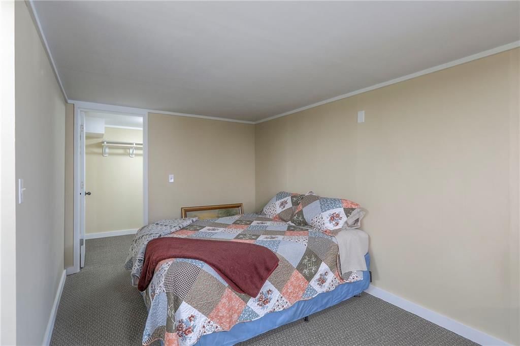 5302 N Woodland Avenue — photo 29