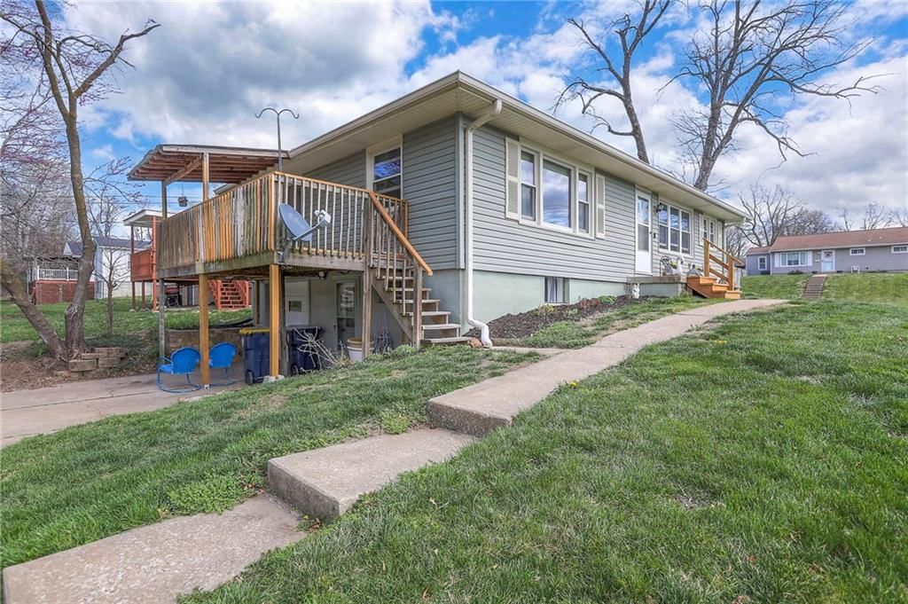 5302 N Woodland Avenue — photo 37