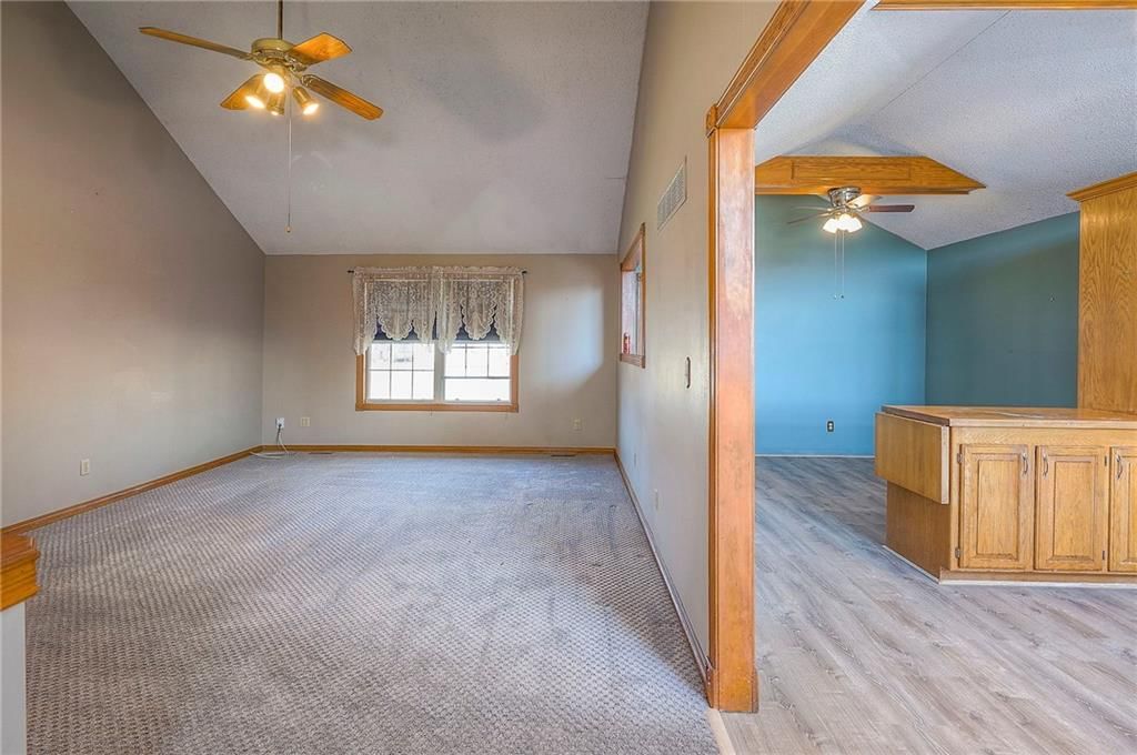 1616 NE MISTY Lane — photo 9