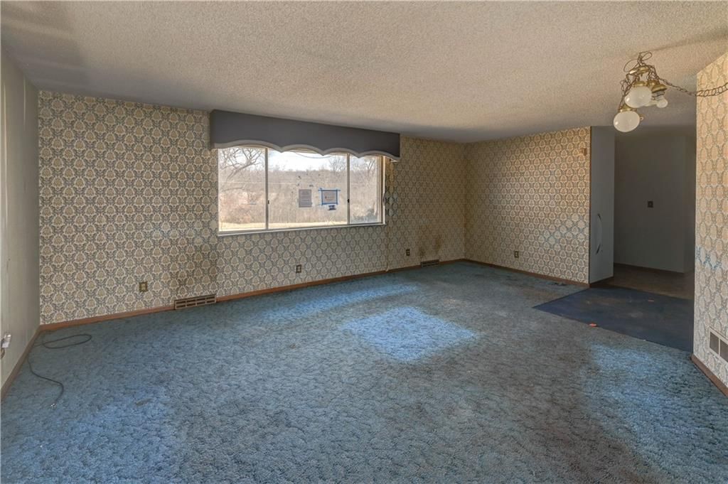 450 S 86th Street — photo 17