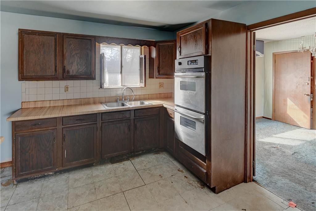 450 S 86th Street — photo 20