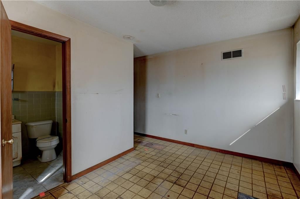 450 S 86th Street — photo 28