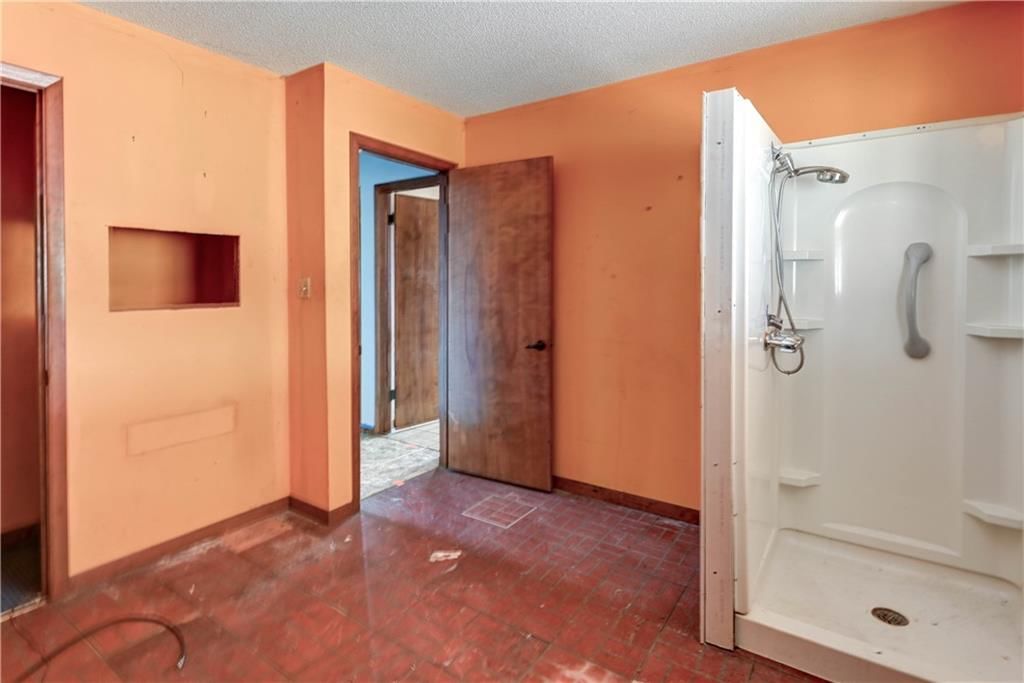 450 S 86th Street — photo 30