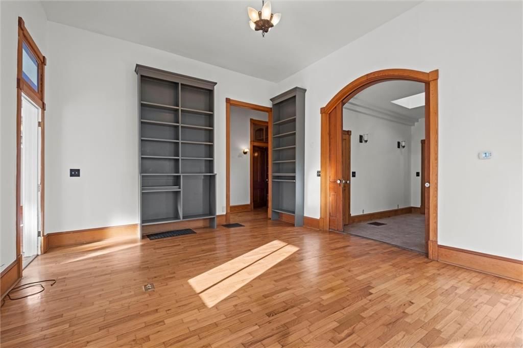 640 Indiana Street — photo 10