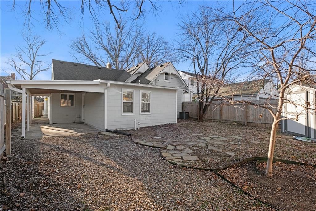 640 Indiana Street — photo 38