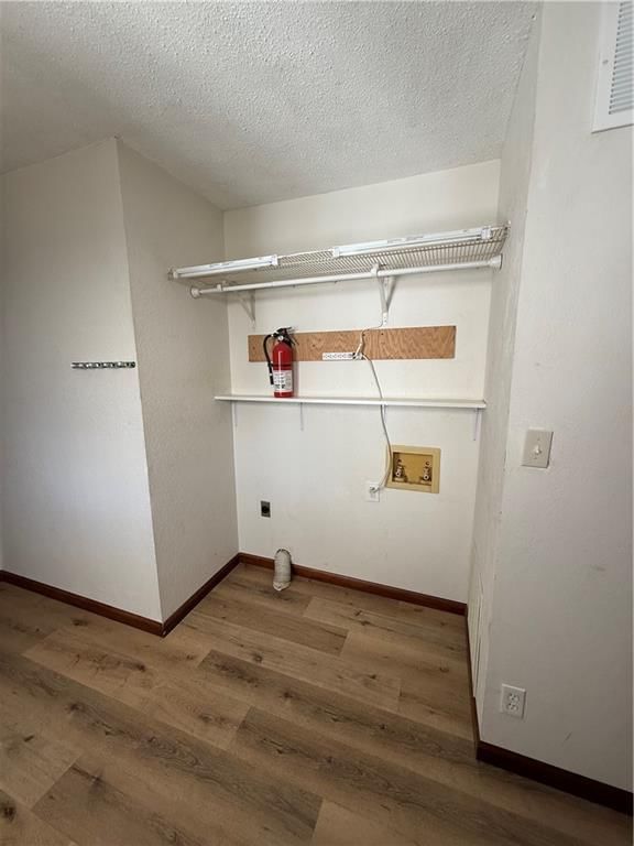 311 W Dakota Street — photo 10