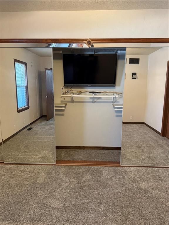 311 W Dakota Street — photo 15