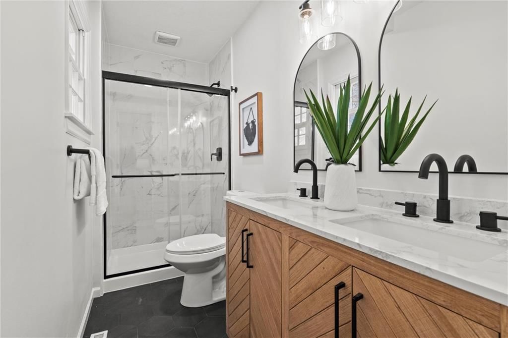 400 NE 112th Terrace — photo 16