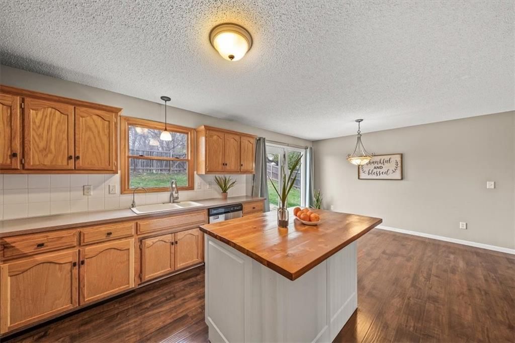 6208 NE 49TH Terrace — photo 12