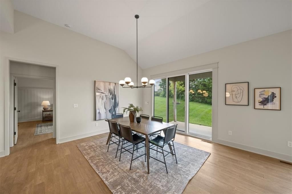 Photo 9 of 37 - 22109 W 80th Terrace