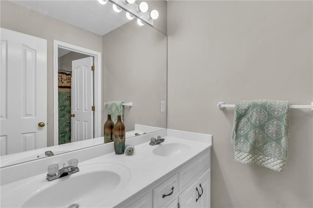 13855 S Acuff Street — photo 27