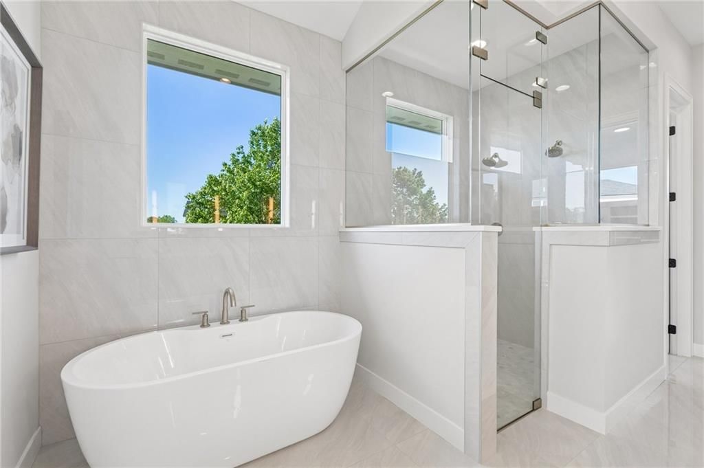 13619 Granada Drive — photo 25
