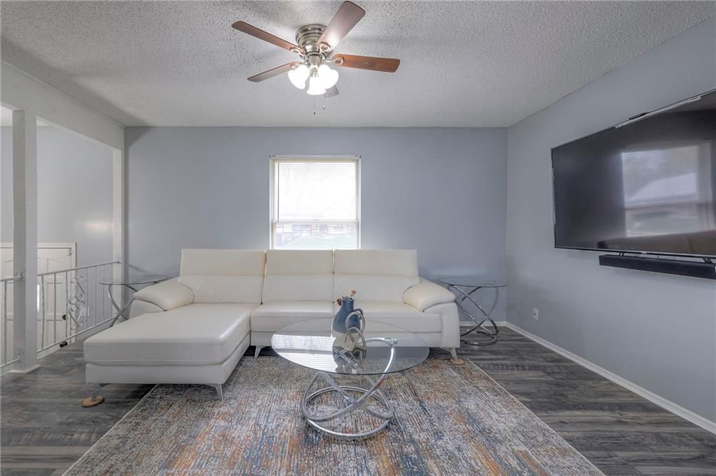 10326 Smalley Court — photo 5