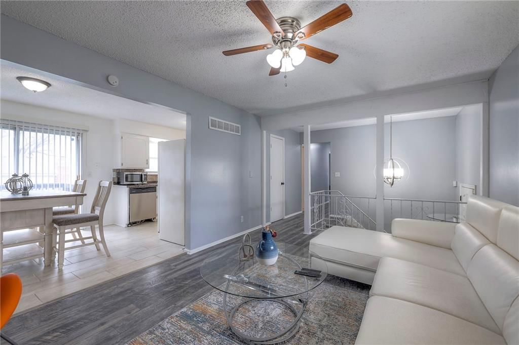 10326 Smalley Court — photo 9