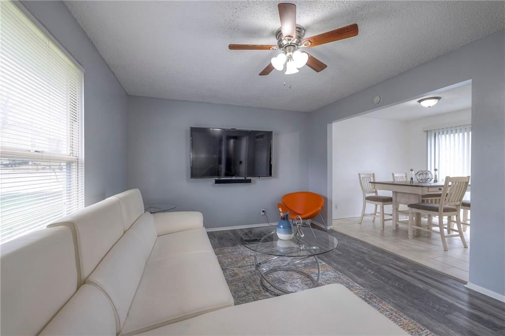 10326 Smalley Court — photo 11