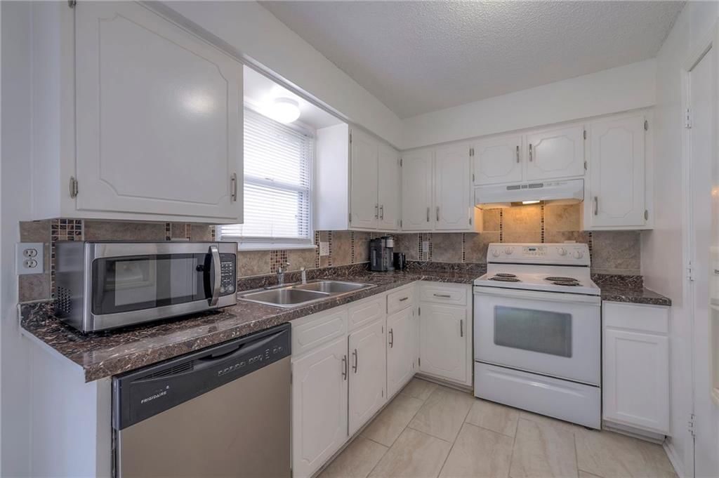 10326 Smalley Court — photo 16