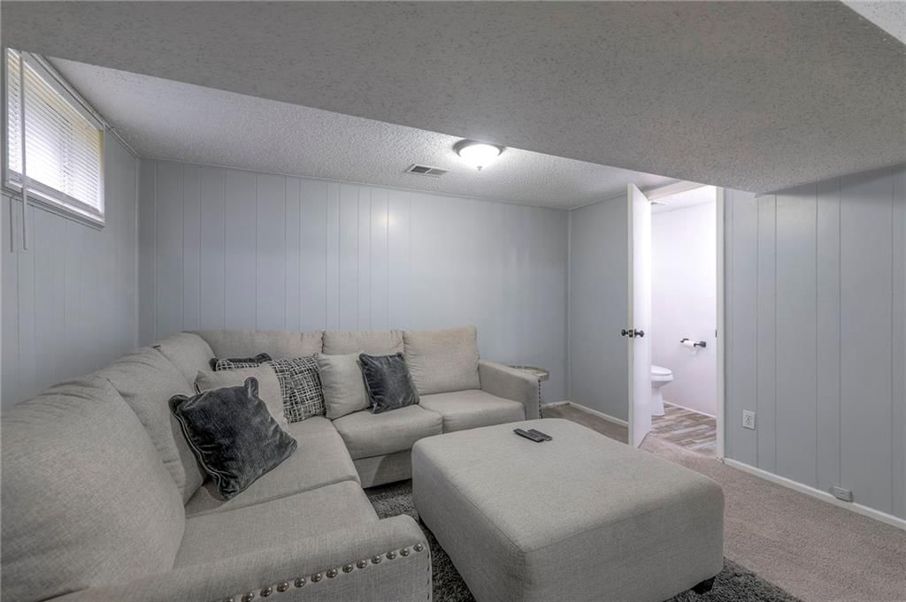 10326 Smalley Court — photo 28