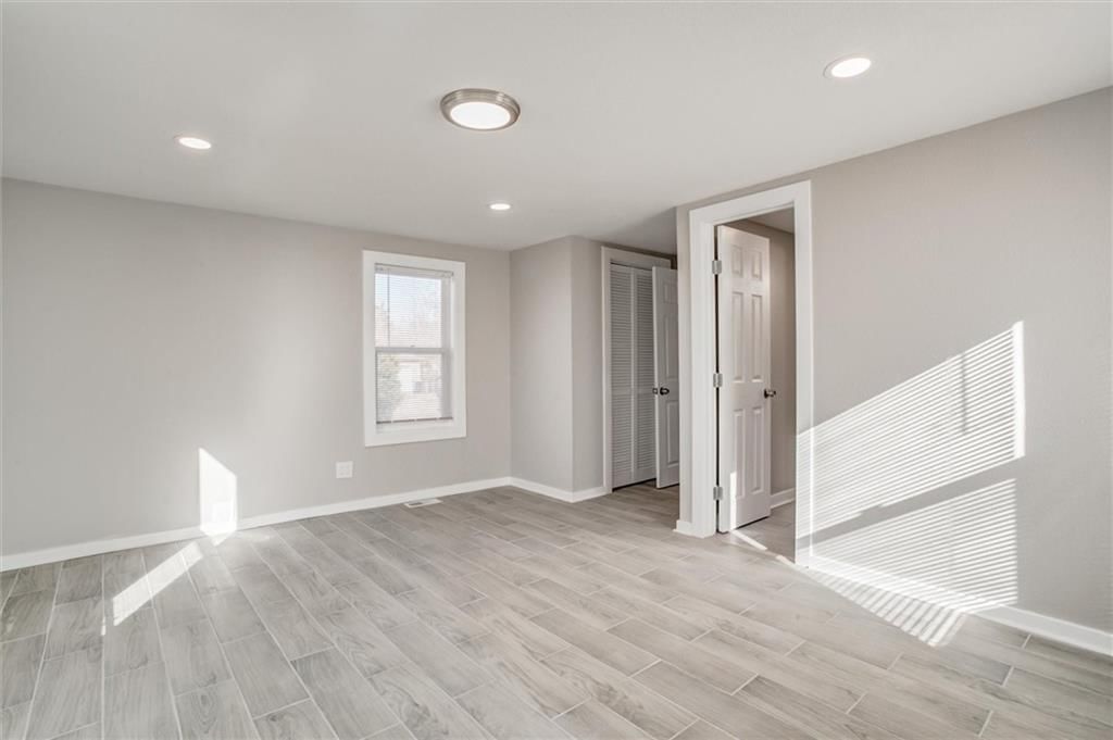 6815 Bristol Avenue — photo 19