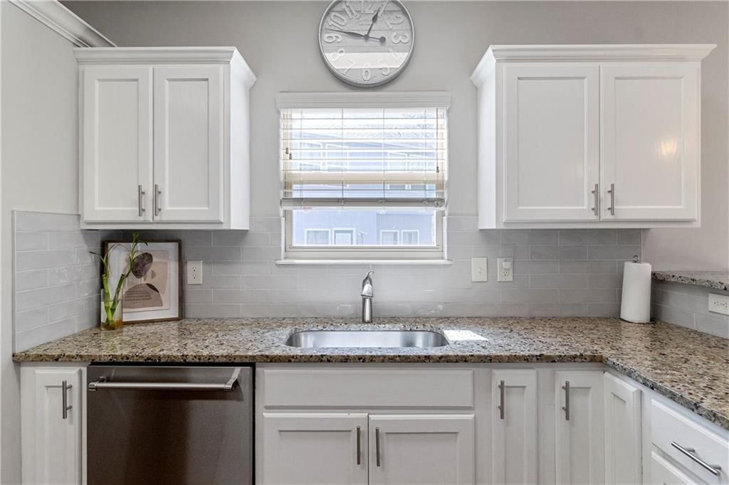 12506 Charlotte Street — photo 10