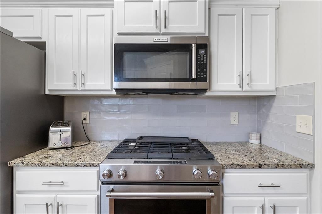 12506 Charlotte Street — photo 11