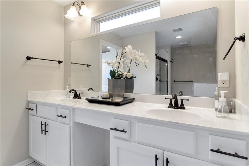 12506 Charlotte Street — photo 16
