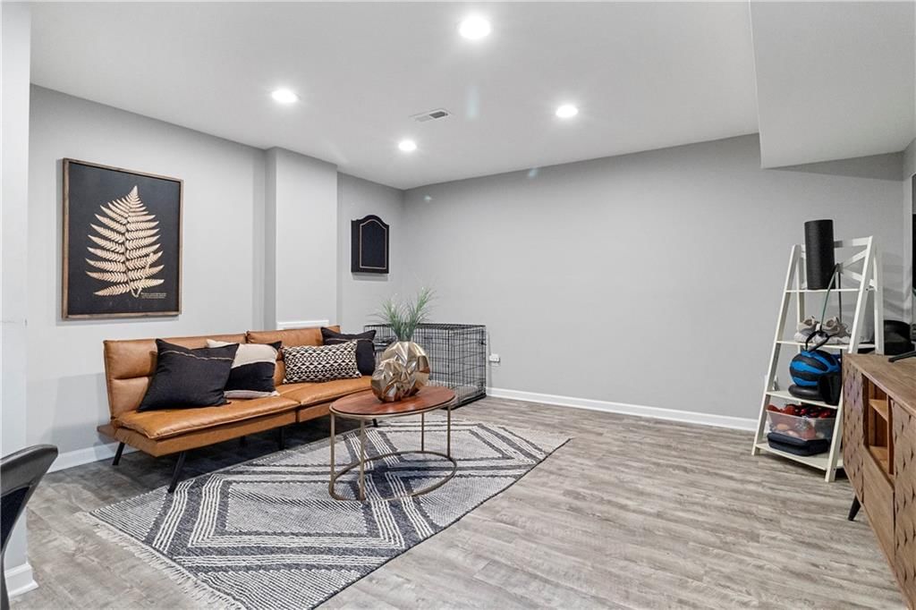 12506 Charlotte Street — photo 18