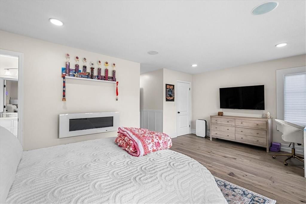 8221 Beverly Drive — photo 19