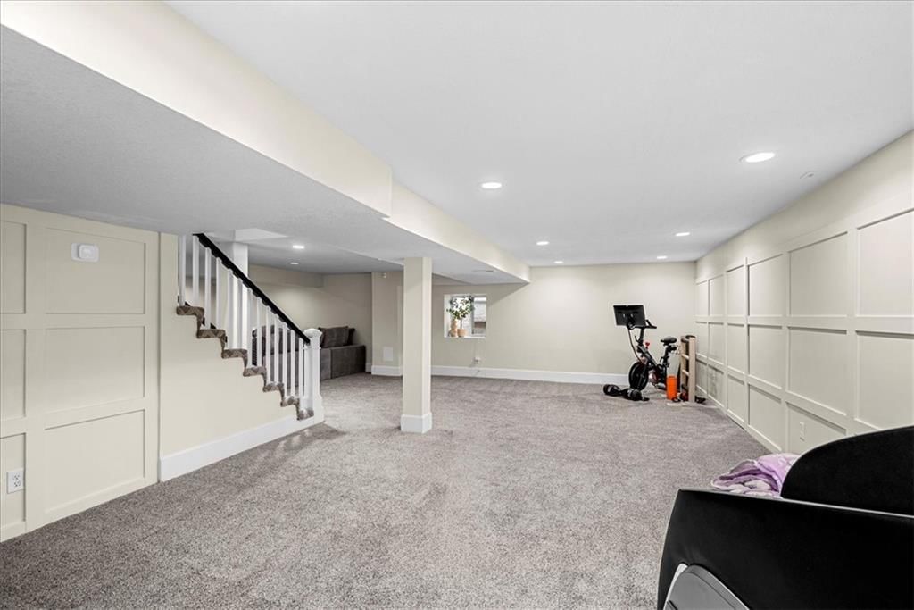 8221 Beverly Drive — photo 34