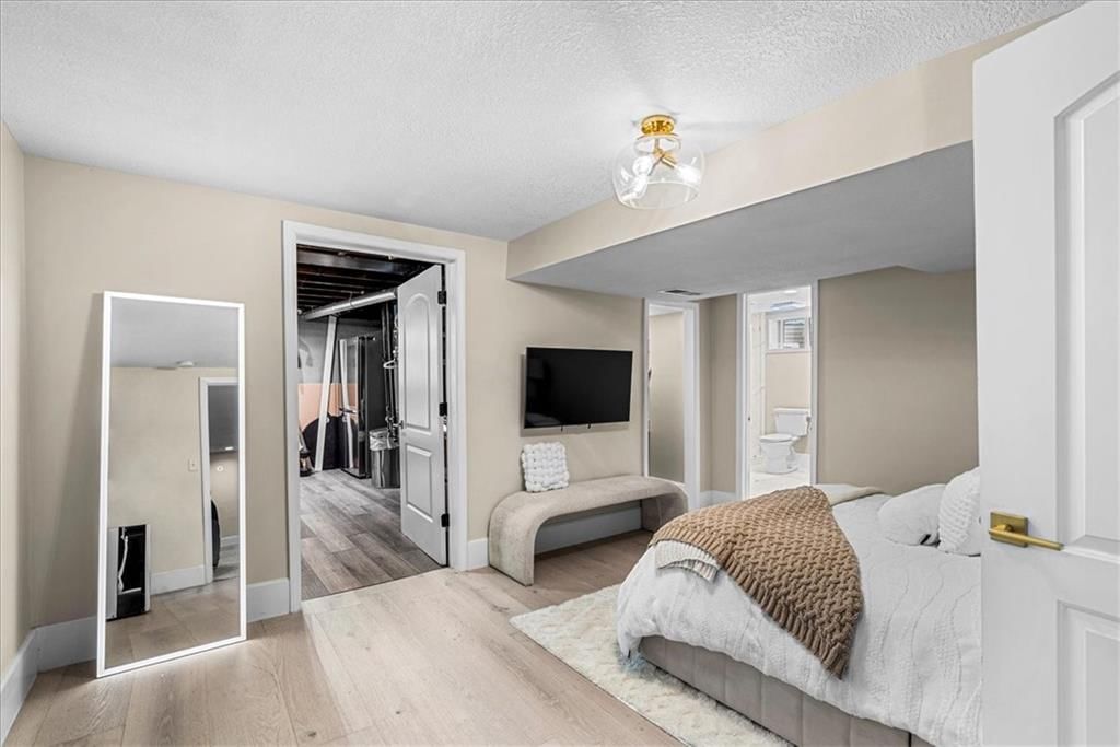 8221 Beverly Drive — photo 37