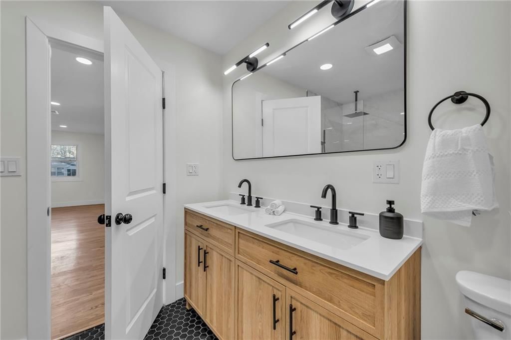 7107 Outlook Street — photo 19