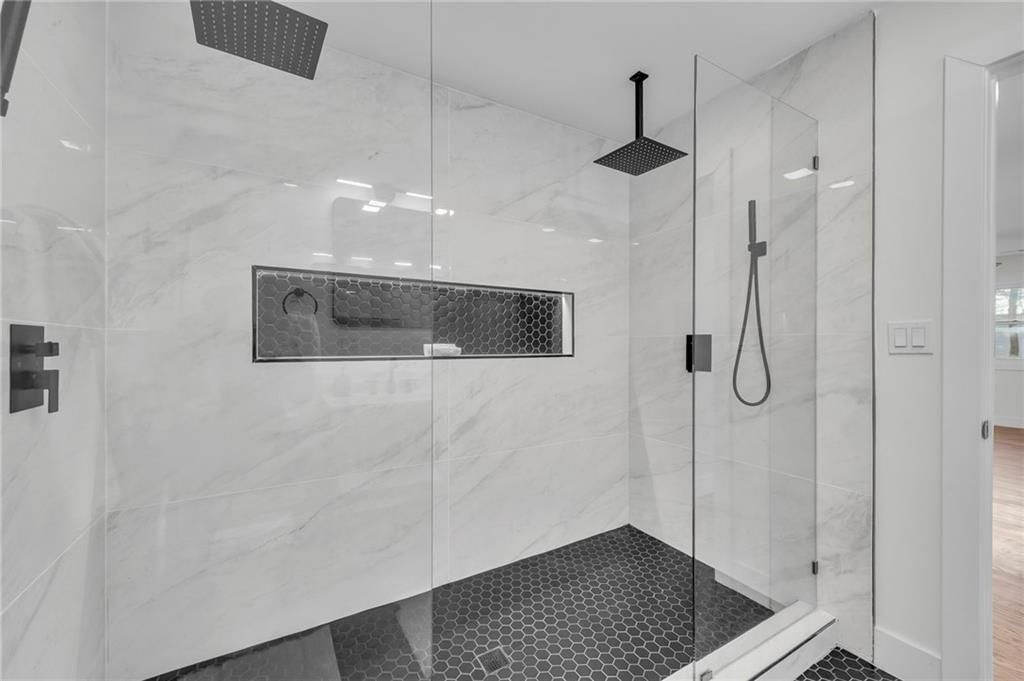 7107 Outlook Street — photo 21