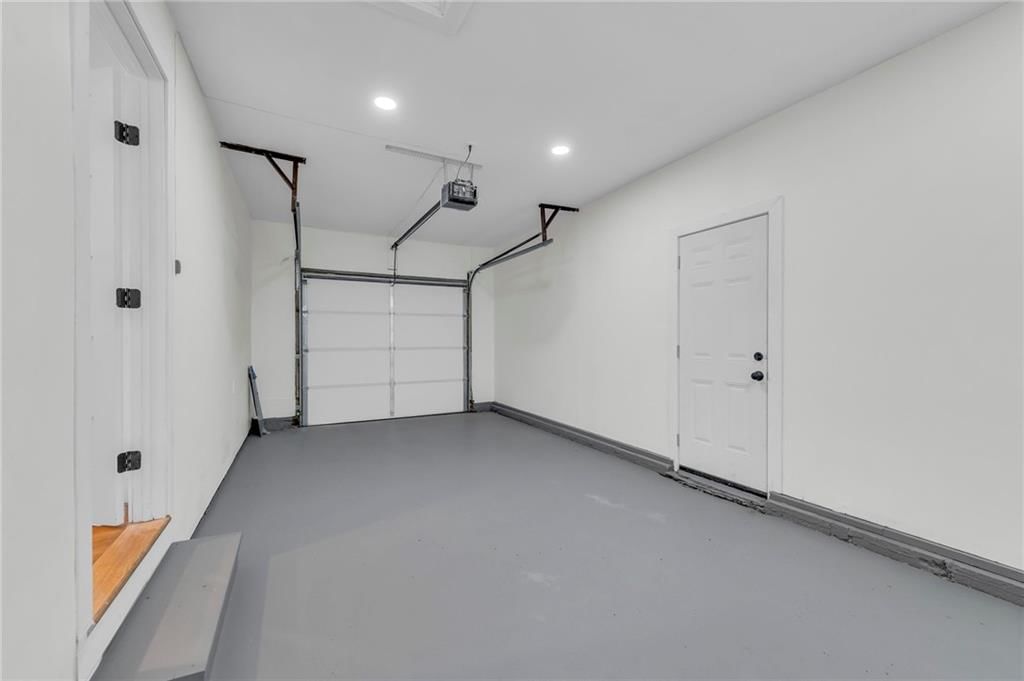 7107 Outlook Street — photo 29