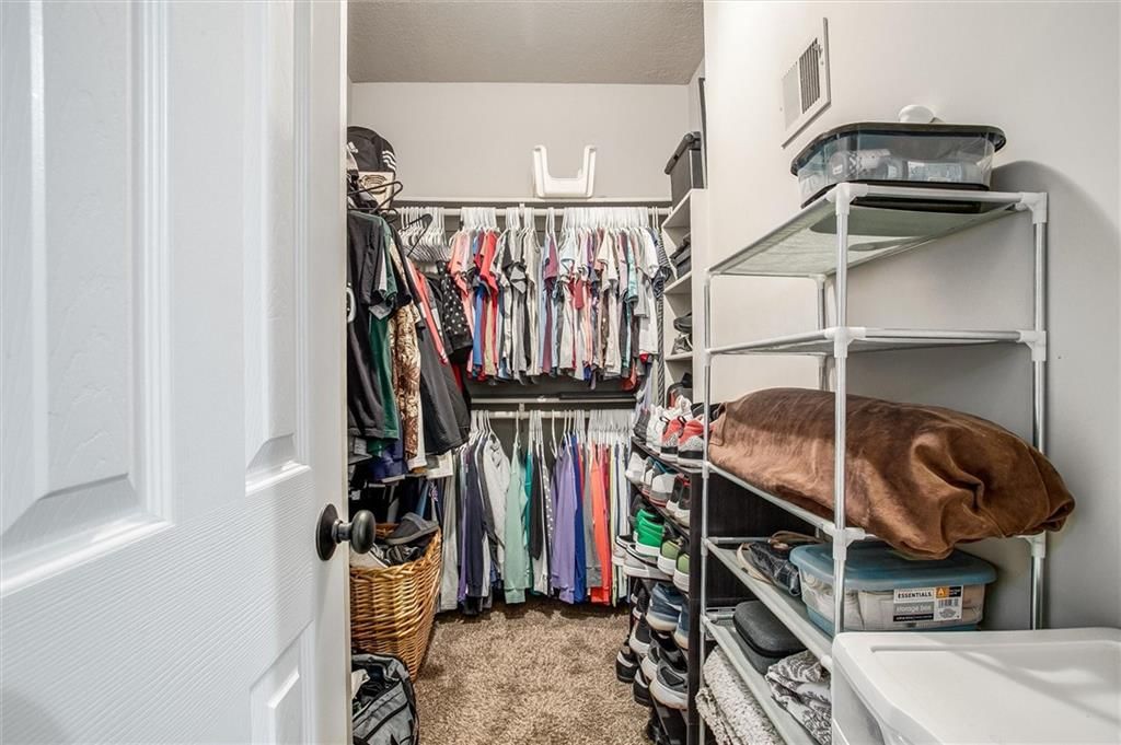 408 Broad Street — photo 15